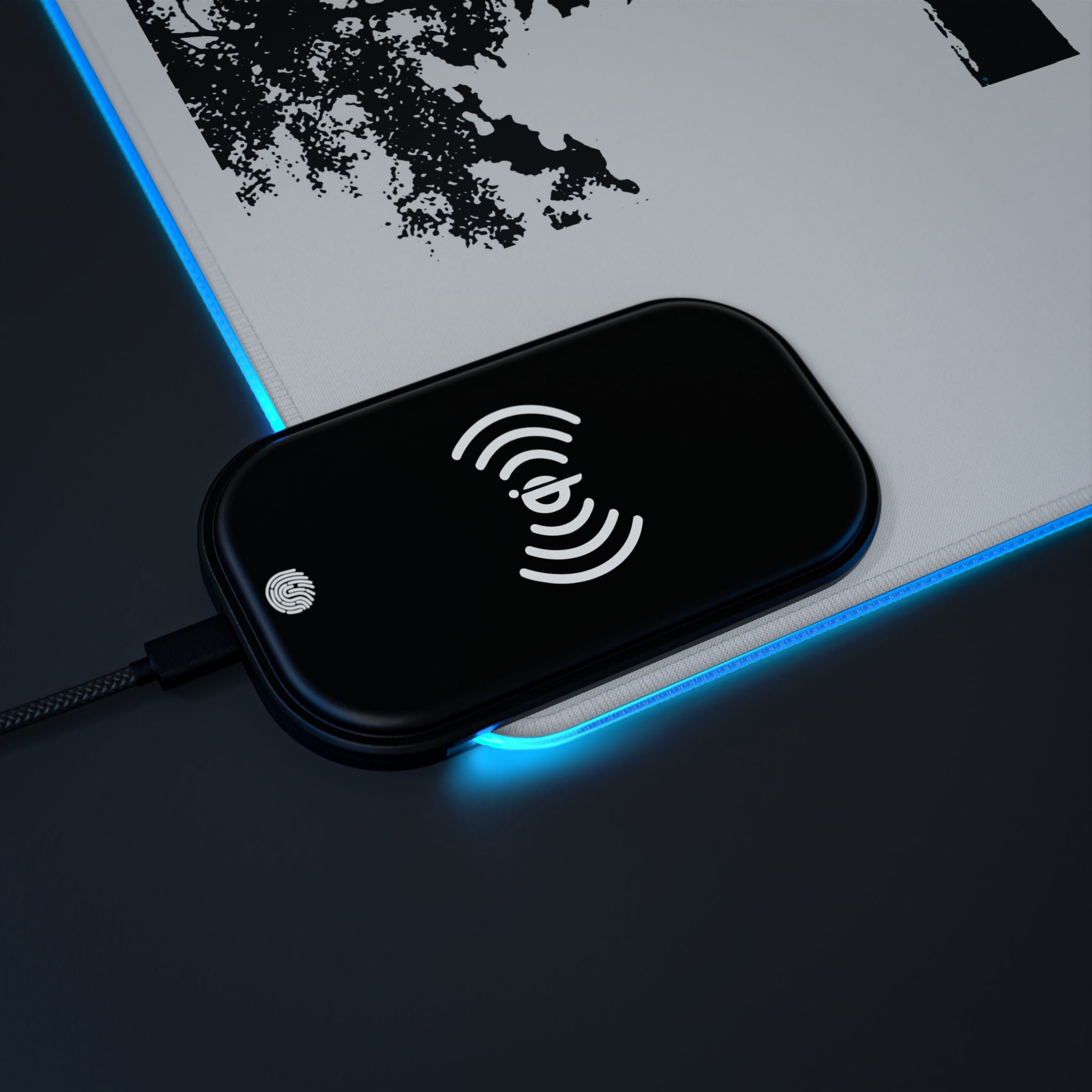 CIX Apache LED Gaming Mouse Pad & Wireless Charger