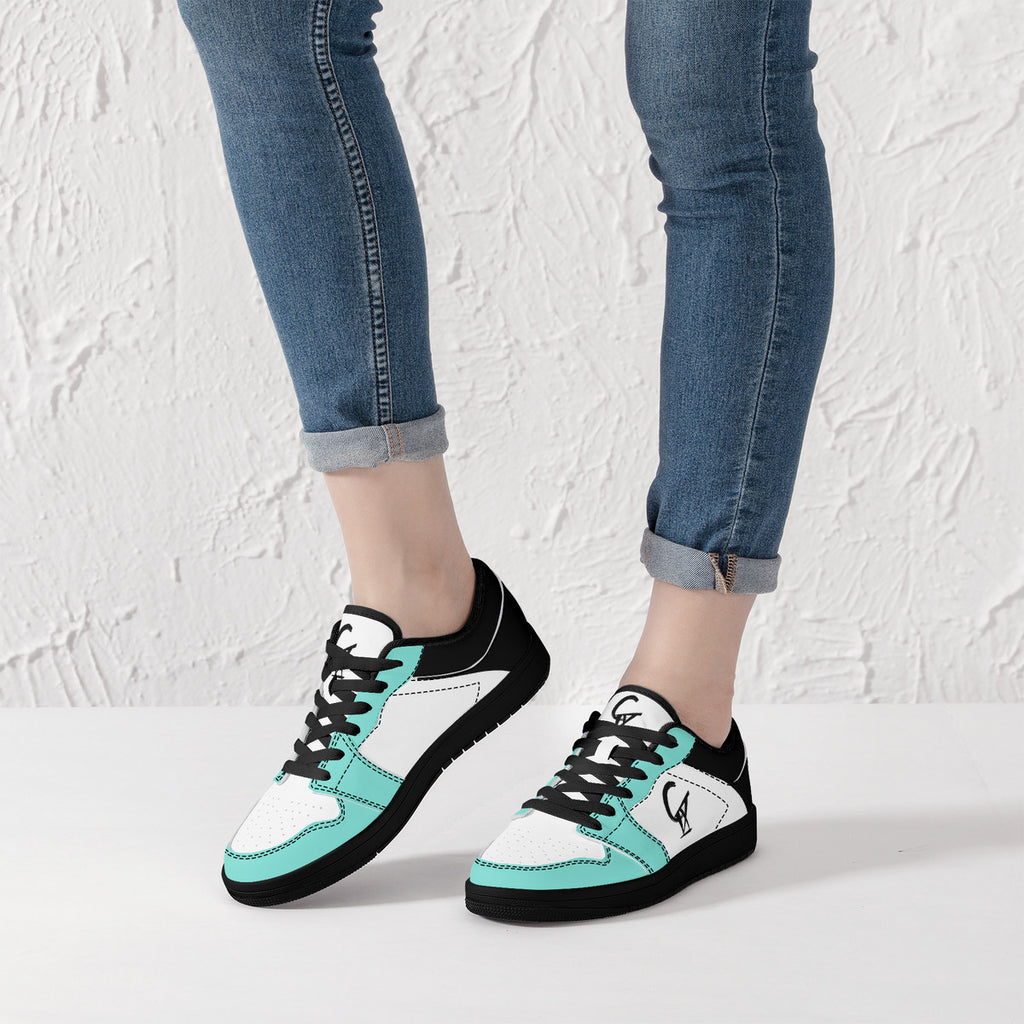 D15 Black Sole Low-Top Sneakers