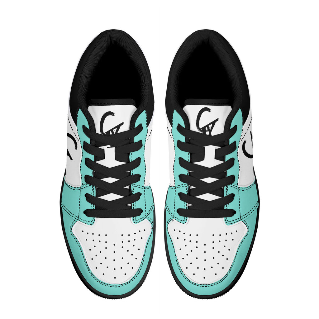 D15 Black Sole Low-Top Sneakers